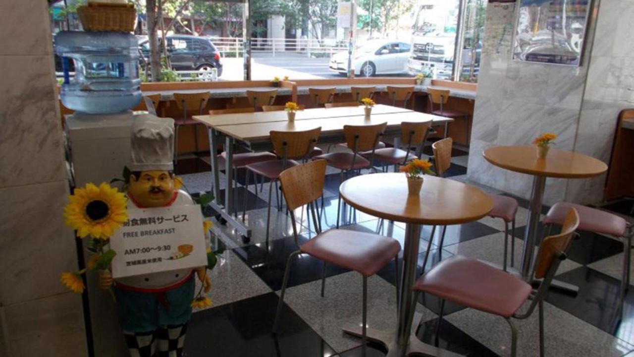 Toyoko Inn Tokyo Asakusa Senzoku Tsukuba Express Exterior photo